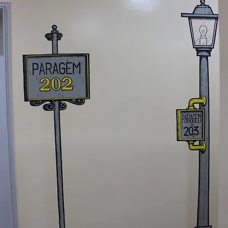 O Eletrico Гостьовий будинок Лісабон