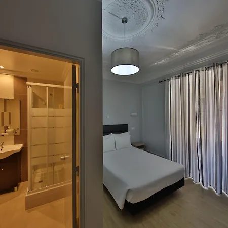 O Eletrico בית הארחה 3*